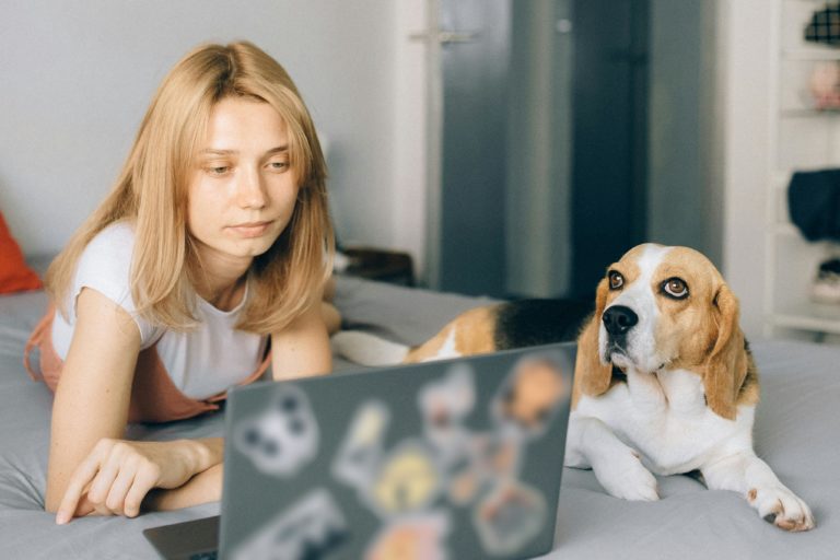 Crafting Engaging Newsletter Introductions: Expert Tips
